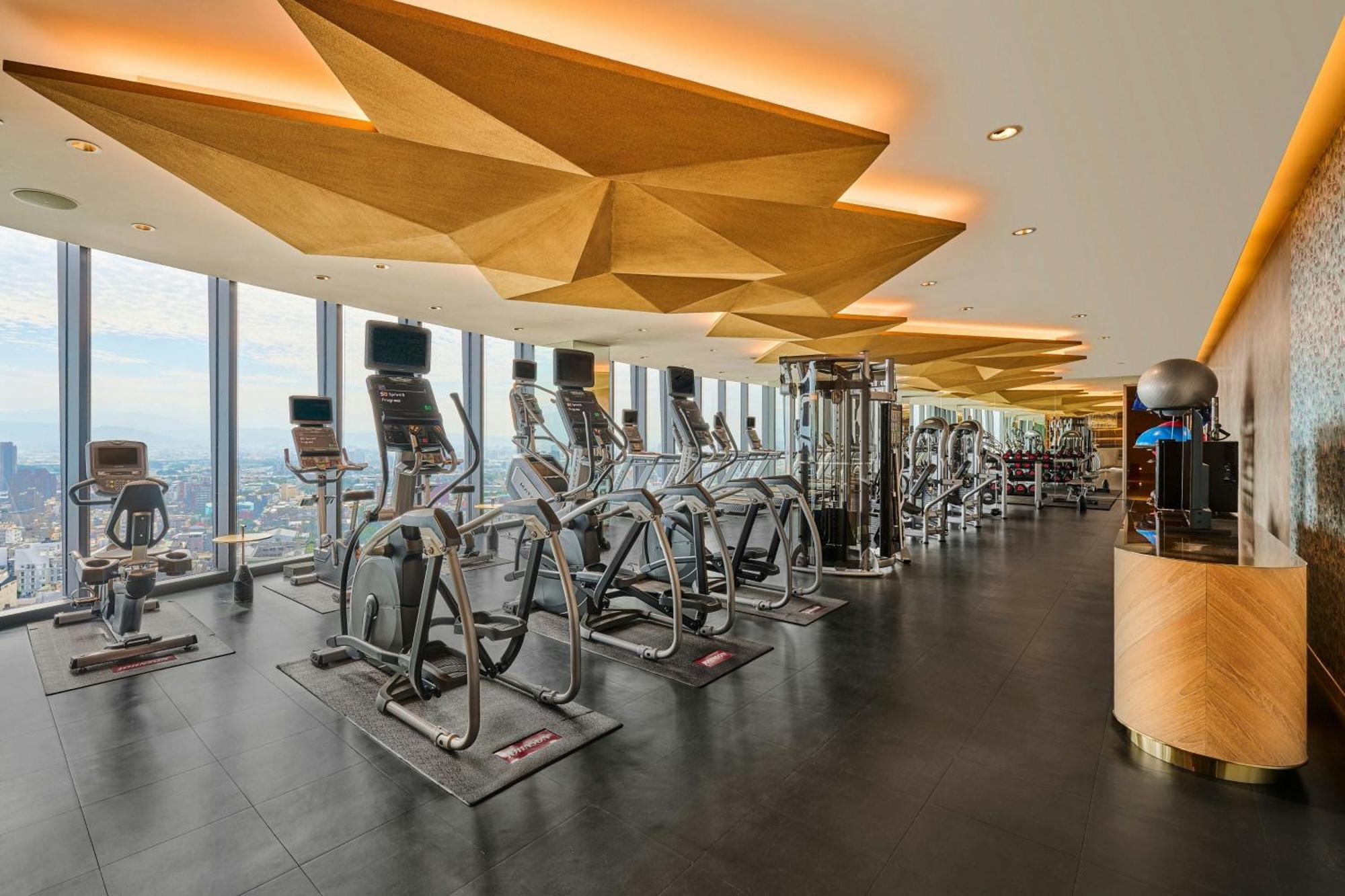 Le Meridien Taichung Exterior photo The gym at The Landmark