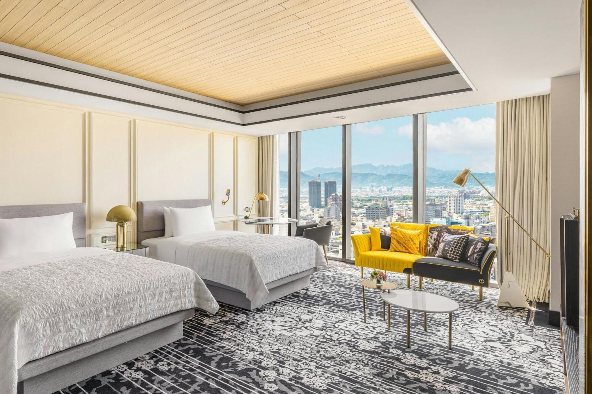 Le Meridien Taichung Exterior photo Deluxe Suite