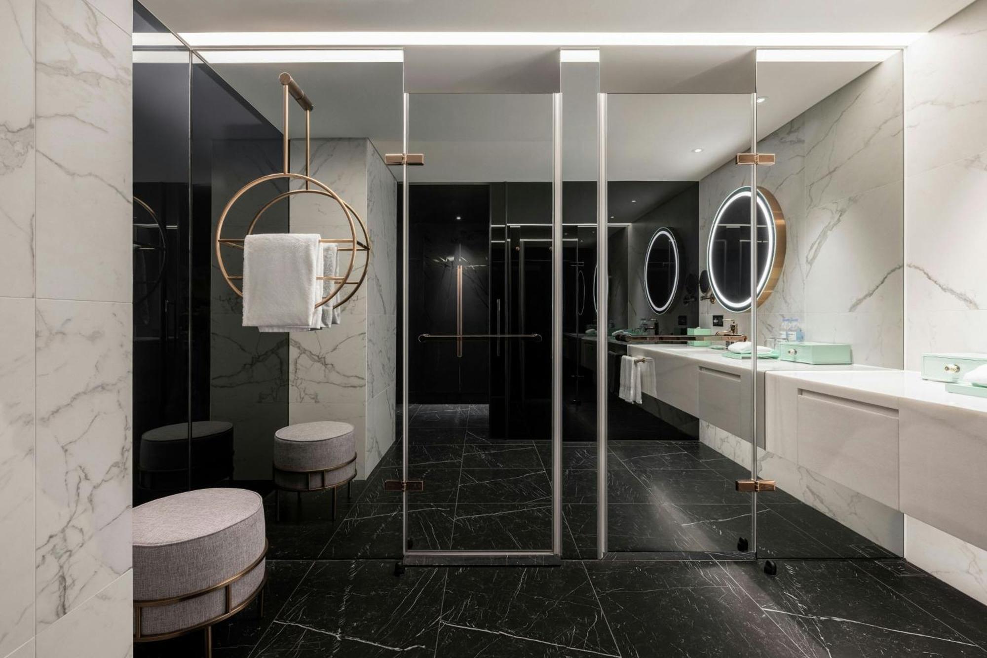 Le Meridien Taichung Exterior photo Bathroom